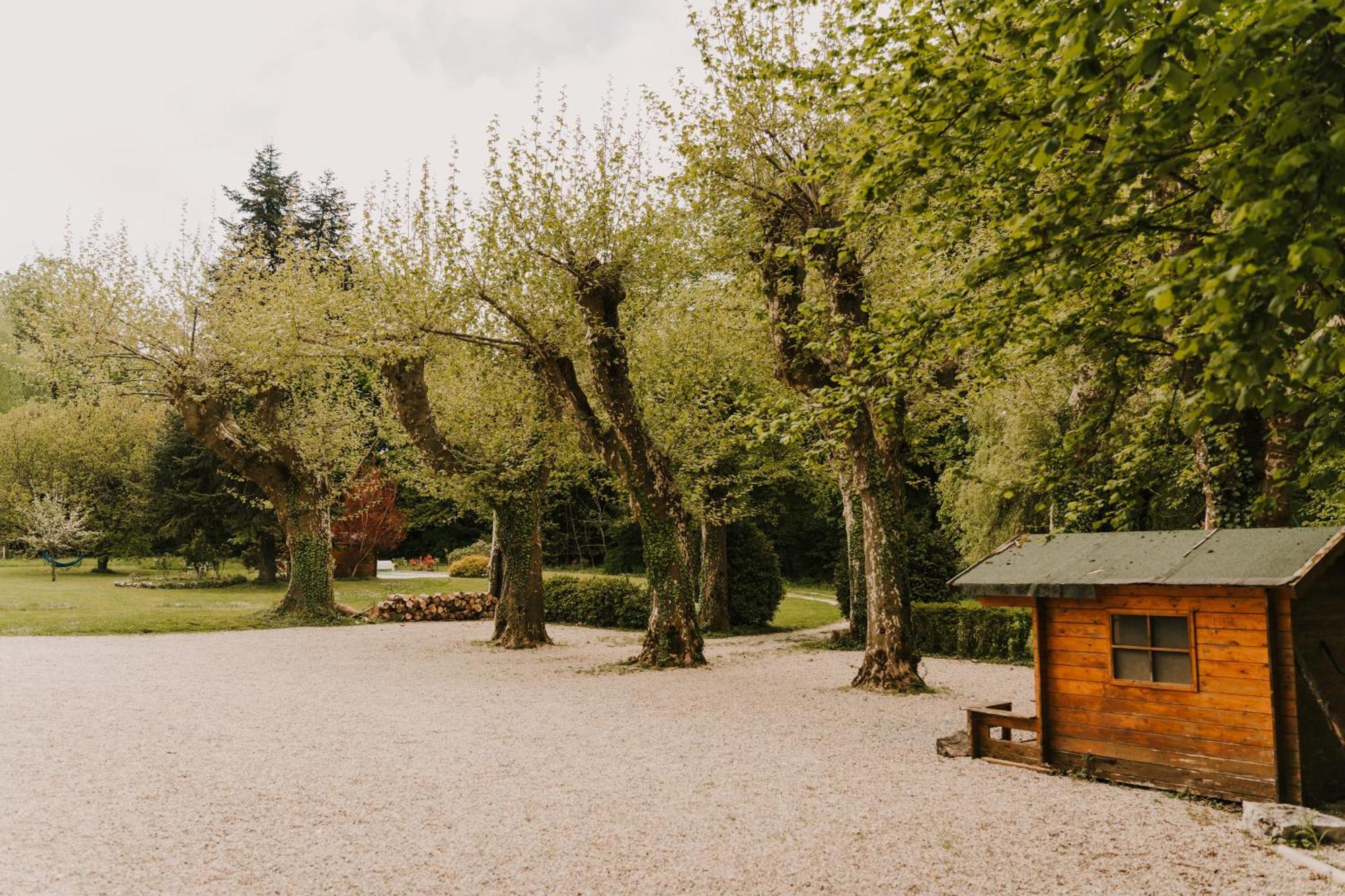 Maison D'Hotes Et Gite De Charme Avec Piscine, La Lhuiseraie ภายนอก รูปภาพ