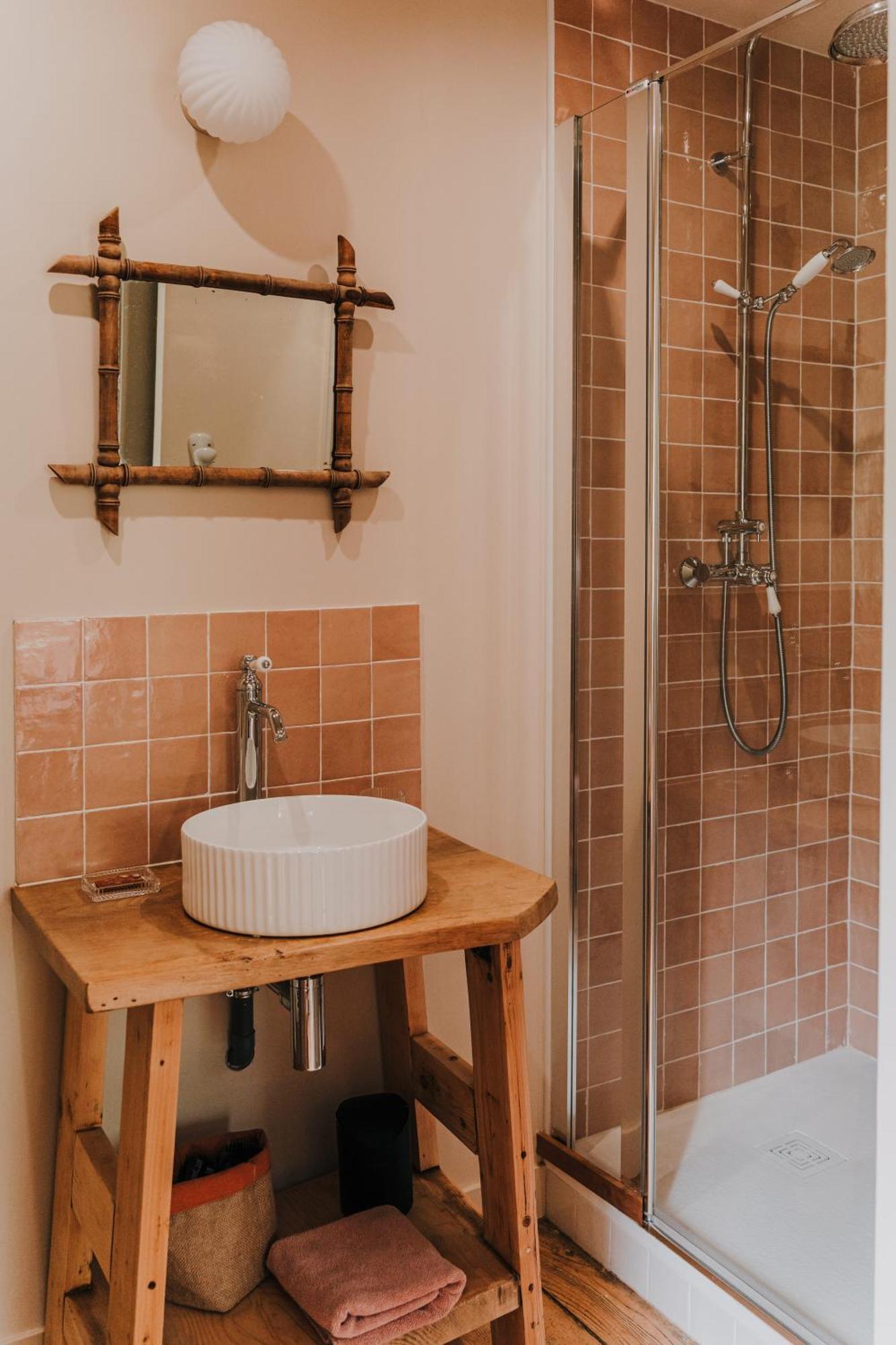 Maison D'Hotes Et Gite De Charme Avec Piscine, La Lhuiseraie ภายนอก รูปภาพ