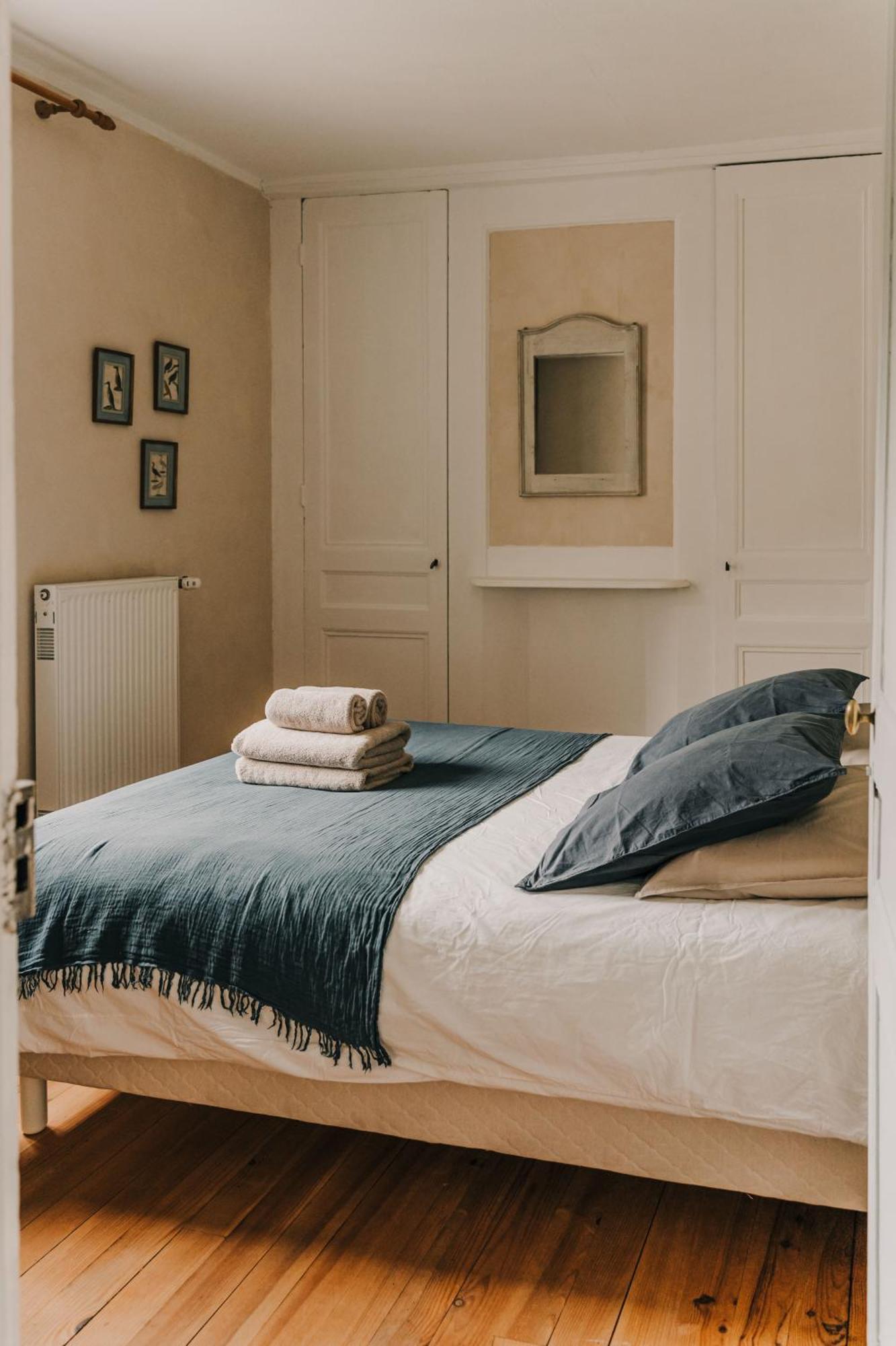 Maison D'Hotes Et Gite De Charme Avec Piscine, La Lhuiseraie ห้อง รูปภาพ