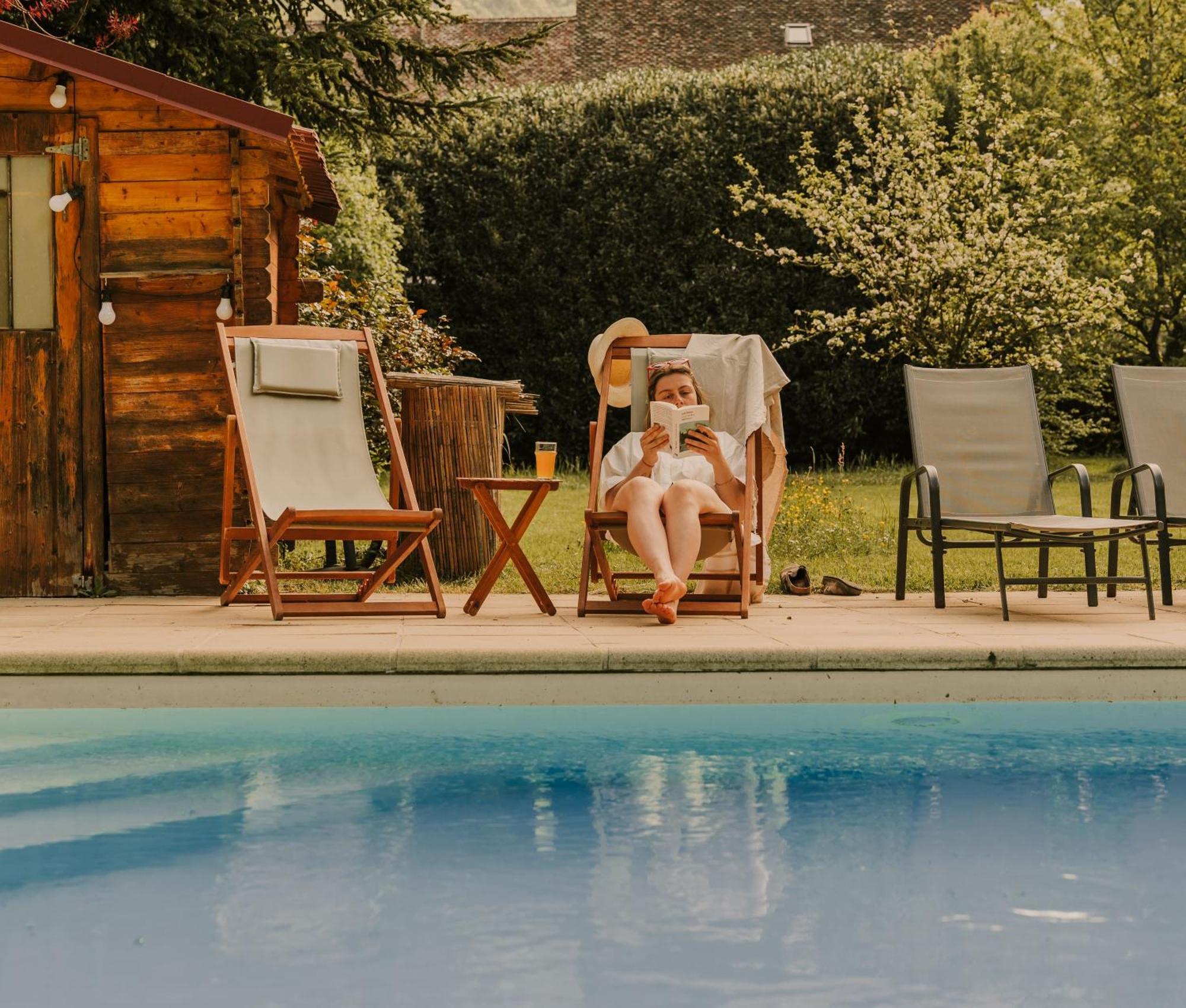 Maison D'Hotes Et Gite De Charme Avec Piscine, La Lhuiseraie ภายนอก รูปภาพ